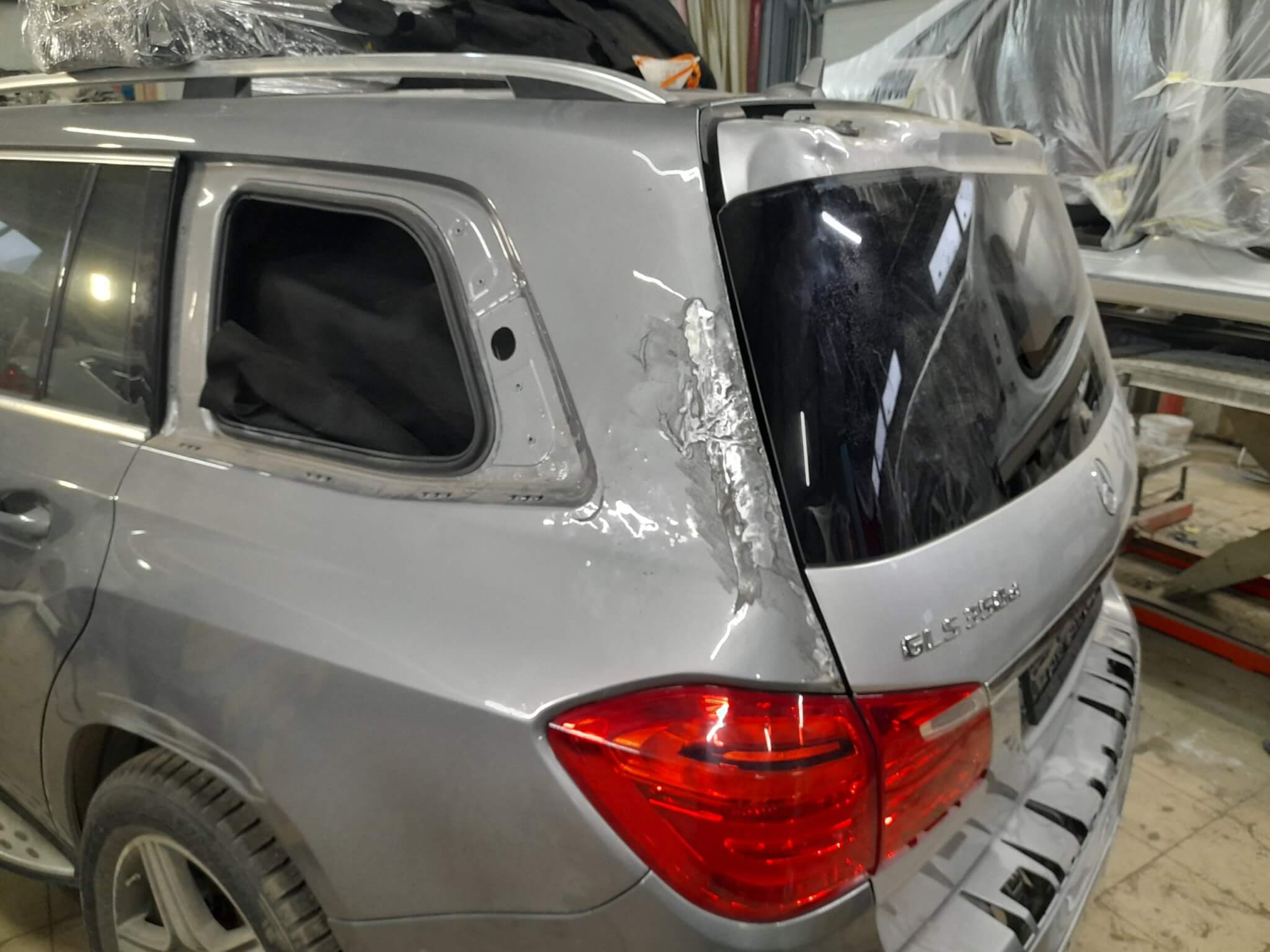 Автомобиль сразу после проведения арматурных работ