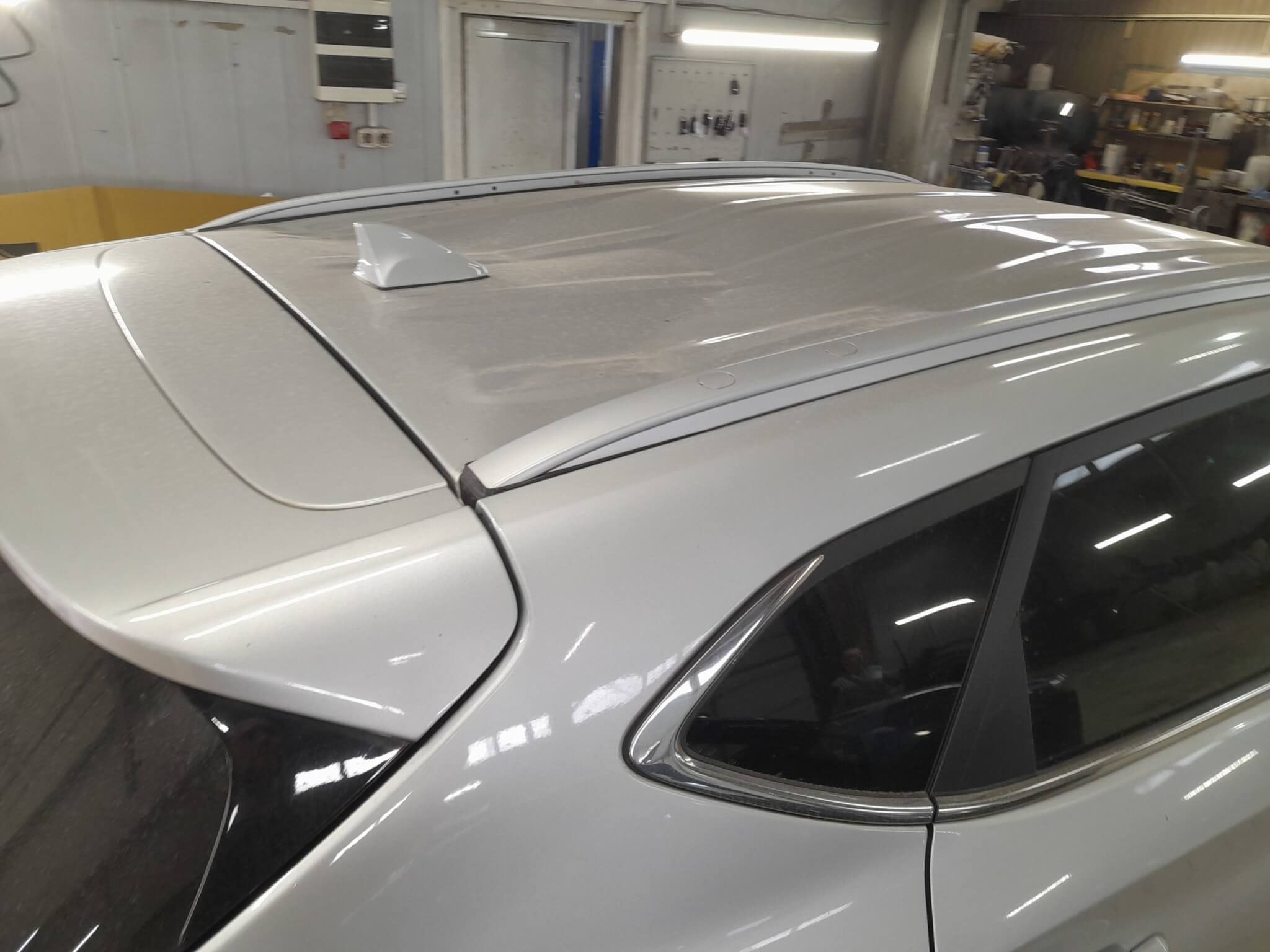 Hyundai Tucson с повреждённой крышей