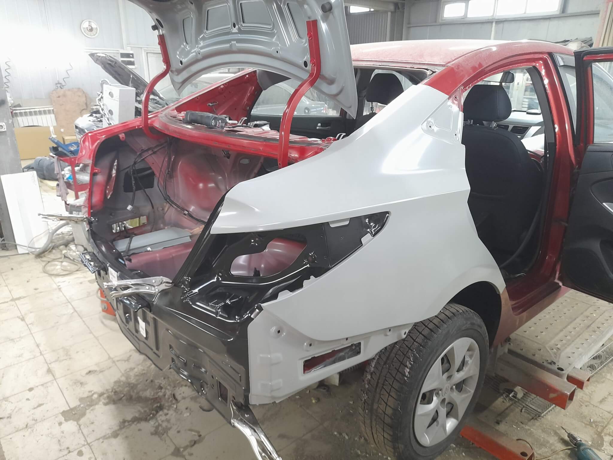 Установка заднего крыла